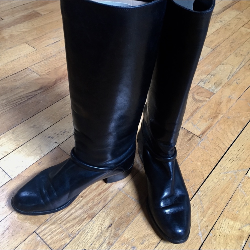 Gorgeous Black Leather Boots